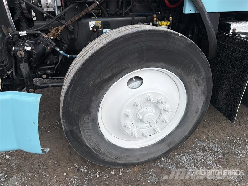 Kenworth T800B Traktorske jedinice
