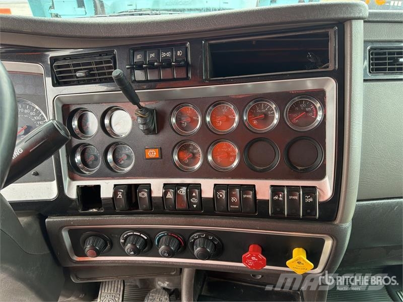 Kenworth T800B Vilcēji