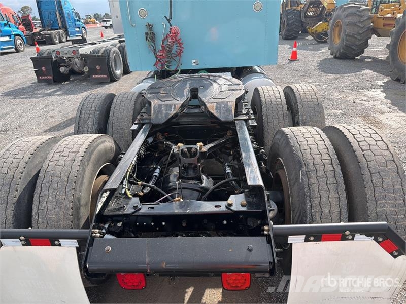 Kenworth T800B Vlačilci