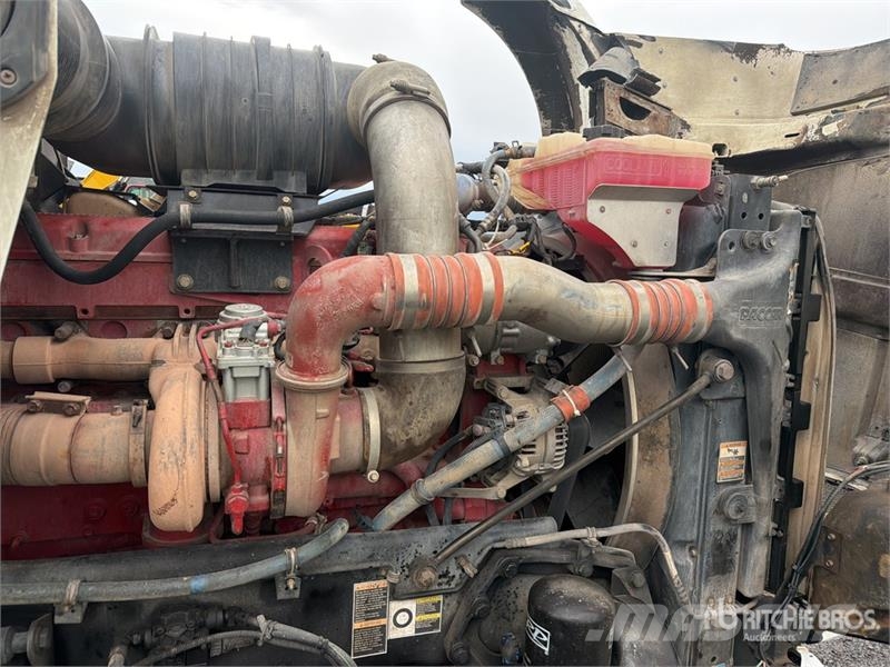 Kenworth T800B Tracteur routier