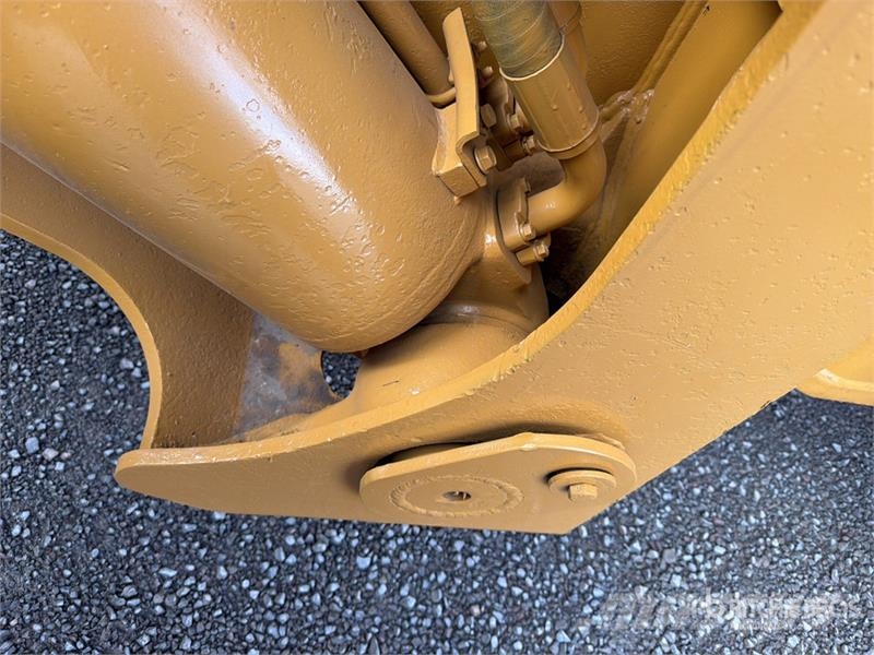 Komatsu WA600 Cargador sobre Neumaticos / Wheel Loader Kolesové nakladače