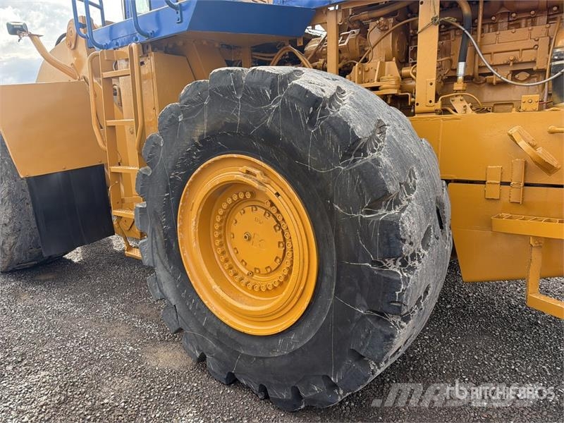 Komatsu WA600 Cargador sobre Neumaticos / Wheel Loader Kolesové nakladače