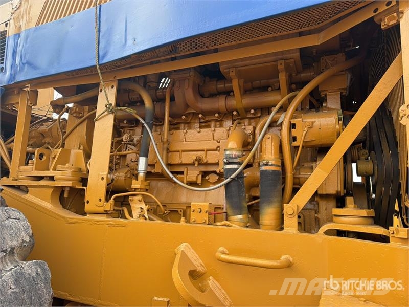 Komatsu WA600 Cargador sobre Neumaticos / Wheel Loader Kolesové nakladače