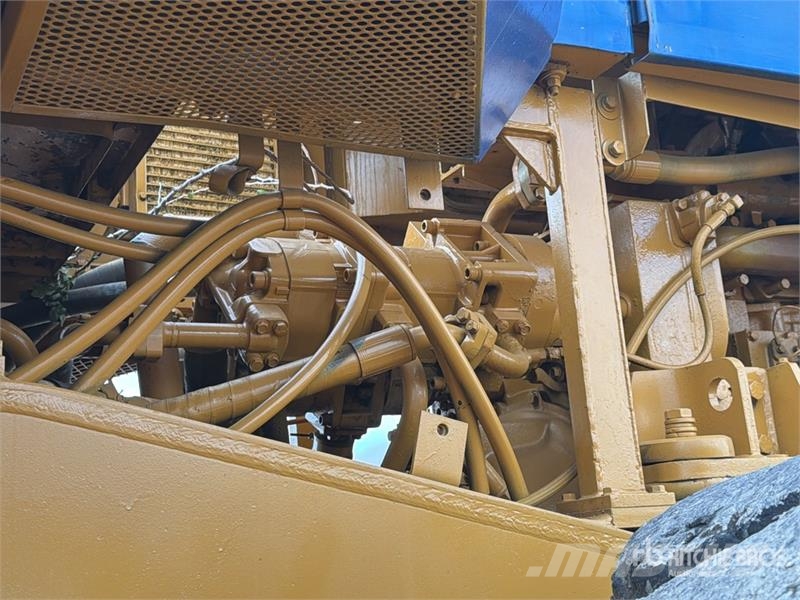 Komatsu WA600 Cargador sobre Neumaticos / Wheel Loader Kolesové nakladače