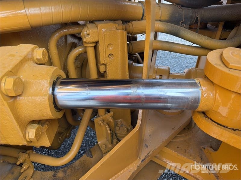 Komatsu WA600 Cargador sobre Neumaticos / Wheel Loader Kolesové nakladače