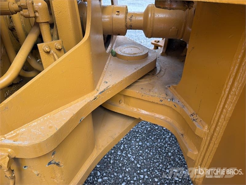 Komatsu WA600 Cargador sobre Neumaticos / Wheel Loader Kolesové nakladače