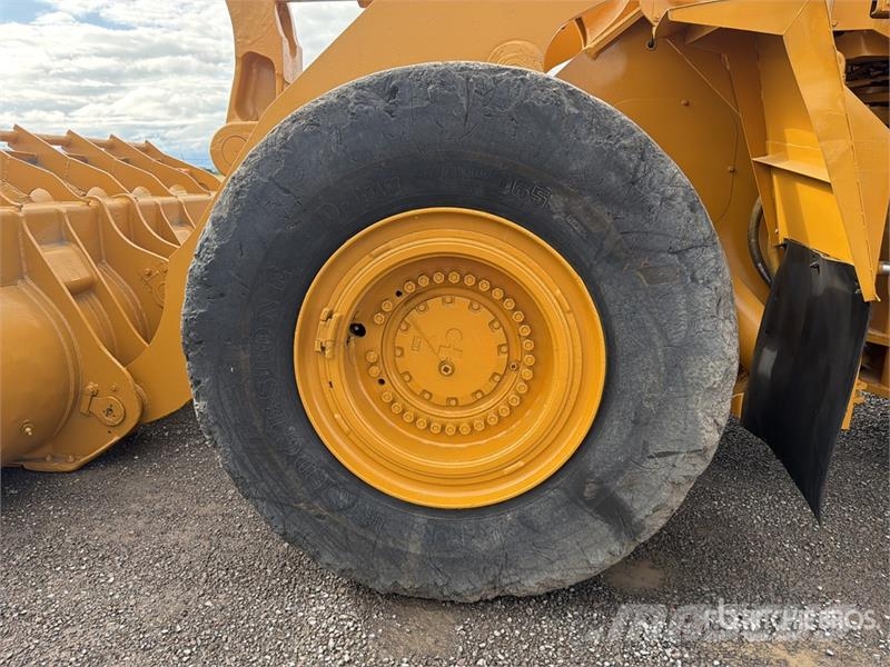 Komatsu WA600 Cargador sobre Neumaticos / Wheel Loader Kolesové nakladače
