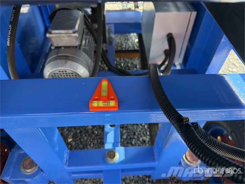  Liondi EFM-6000 Electric Elevador de Tijera (Sin U Käärtõstukid