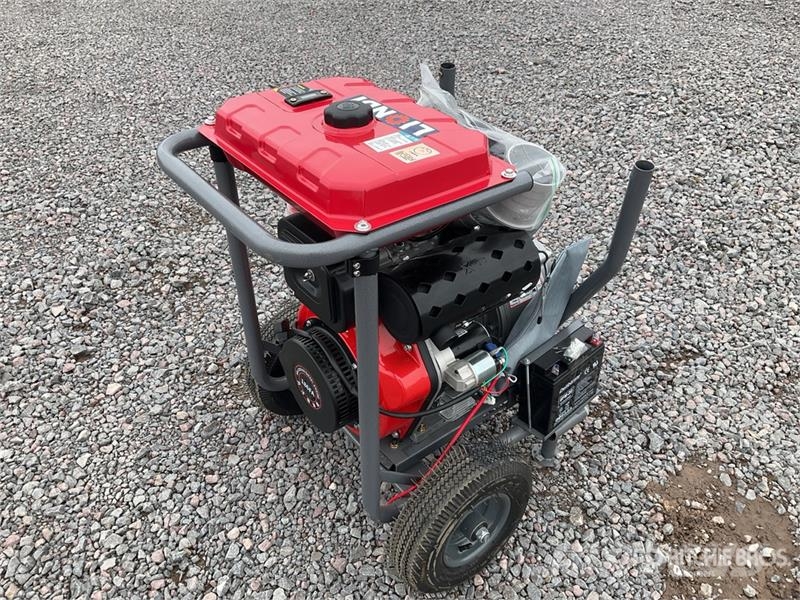 LIONDI LDP320 Bomba de Agua (Sin Usar) / Water Pum Veepumbad
