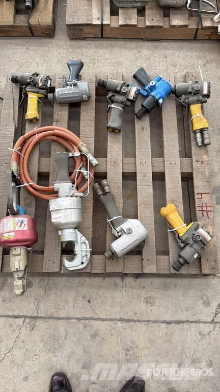 Lote de Herramientas Hidraulicas / Hydraulic Tools Ostale komponente za građevinarstvo