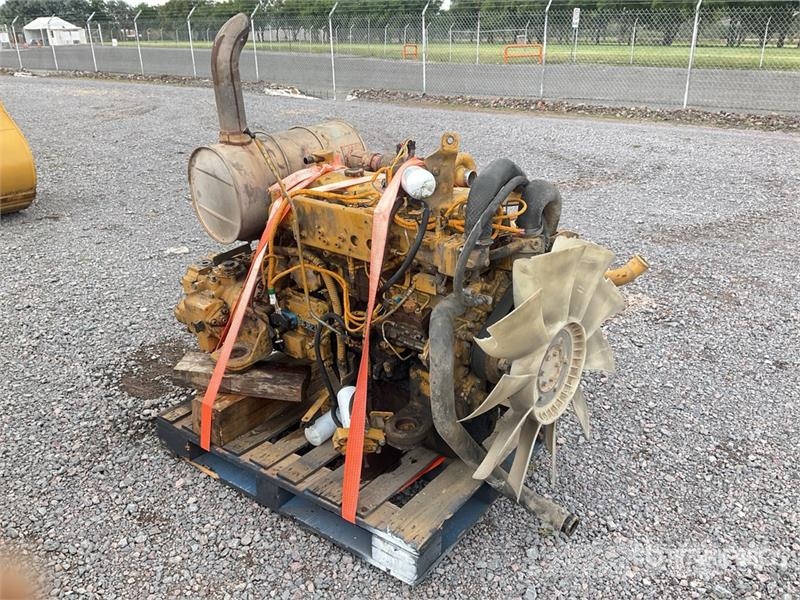  Lote de Motor y Bomba Hidralica / Engine and Hydra Otros componentes