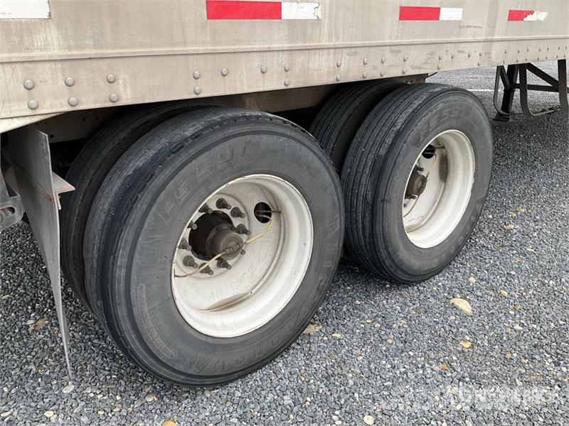 Lozano 35 ft x 102 in T/A Caja Seca / Van Trailer Przyczepy ze skrzynią zamkniętą