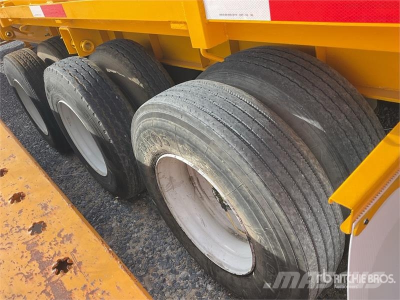 M&M Marroking 45.5 ton 53 ft Tri/A Plataforma / Flatbe Planhengere