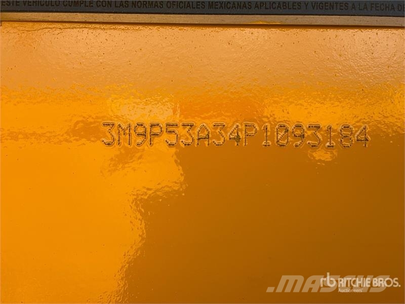 M&M Marroking 48.7 ton 53 ft Tri/A Plataforma / Flatbe Planhengere