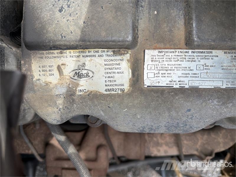 Mack CH613 Vattentankbilar