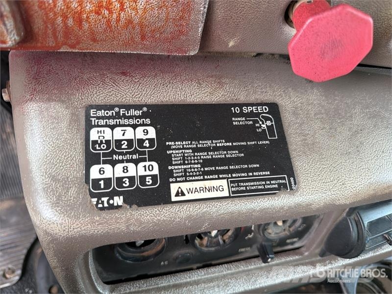 Mack CH613 Vattentankbilar