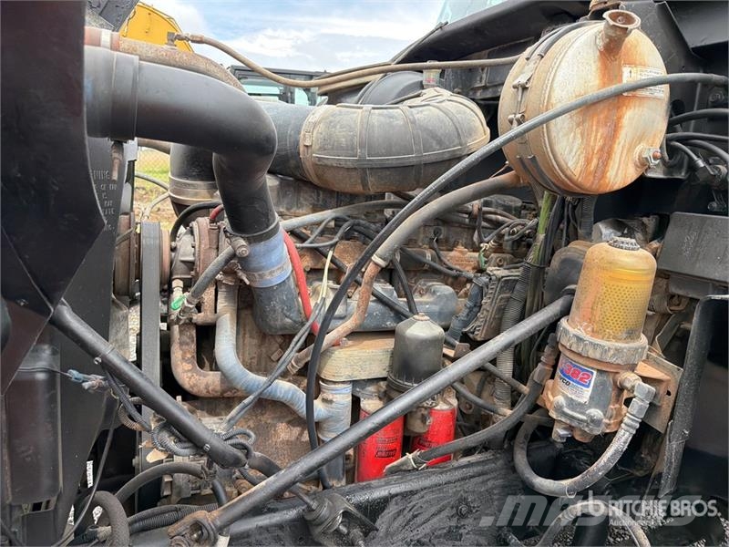 Mack CH613 Vattentankbilar