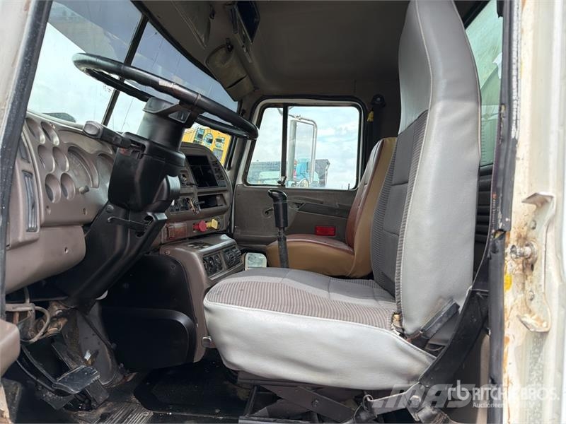 Mack CH613 Vattentankbilar