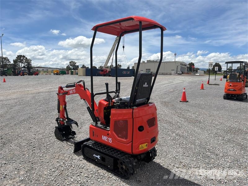  ME15 Miniexcavadora (Sin Usar) / Mini Excavator (U Miniekskavaatorid < 7 t