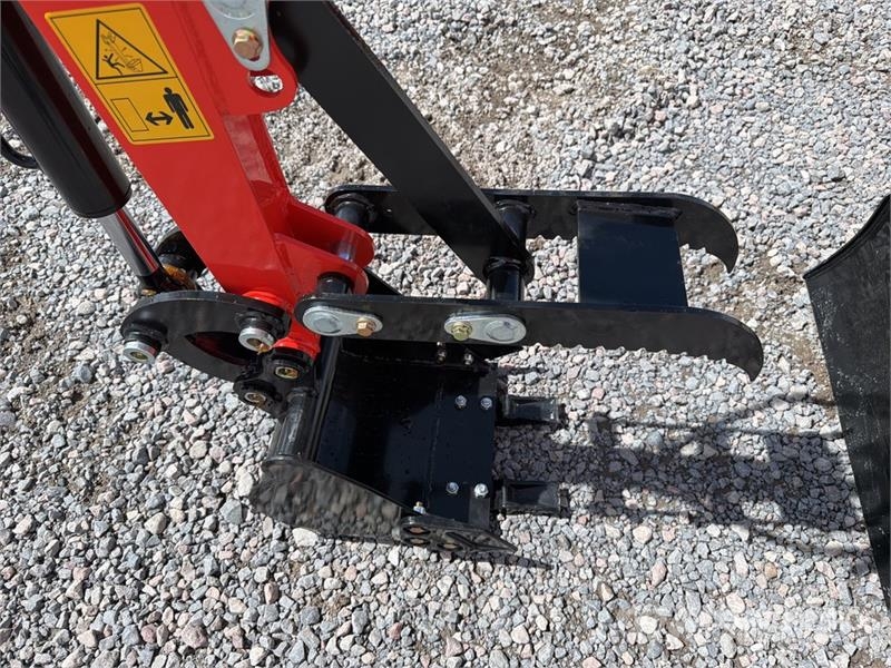  ME15 Miniexcavadora (Sin Usar) / Mini Excavator (U Miniekskavaatorid < 7 t