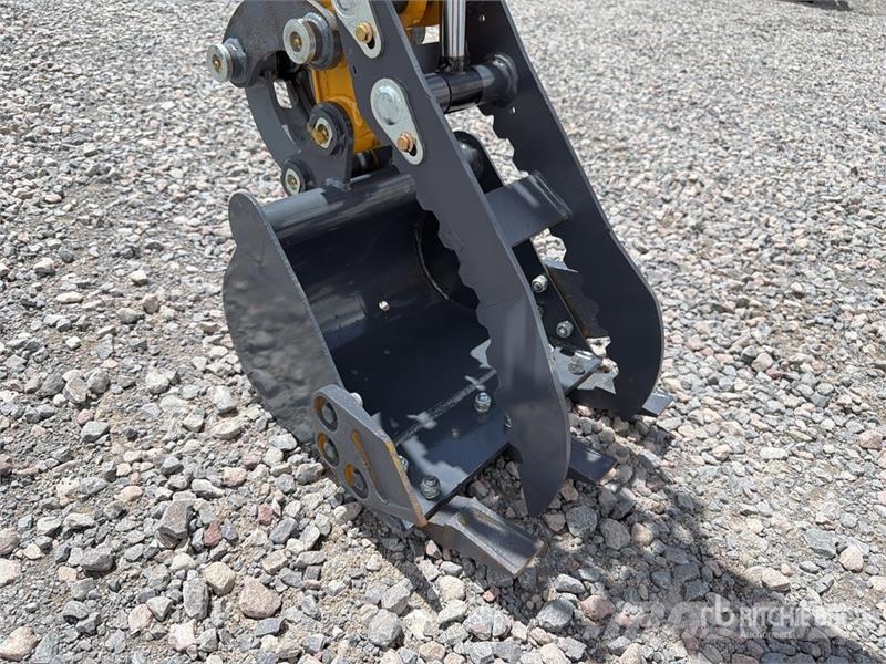 ME20 Miniexcavadora (Sin Usar) / Mini Excavator (U Mini excavators < 7t