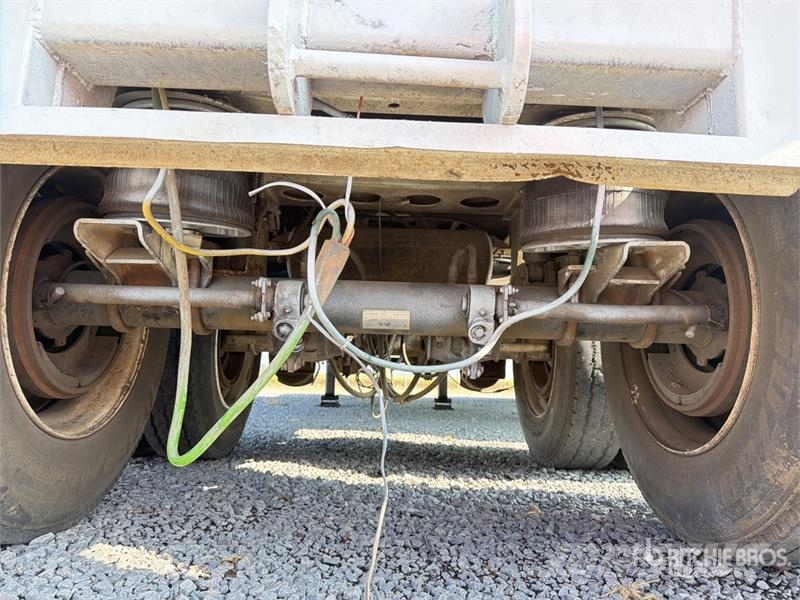 Medrano 30 ft T/A Semirremolque de Volteo / End Du 自卸拖车