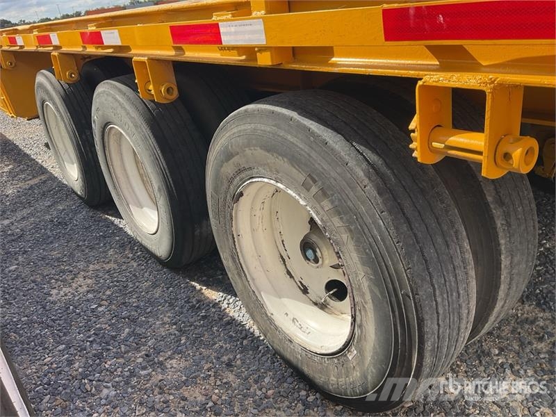 Merak PL40HC 40 ft T/A Plataforma / Flatbed Traile Platformas/izkraušana no sāniem