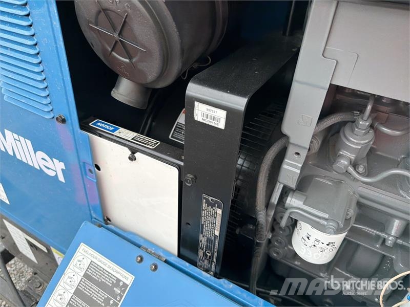 Miller Big Blue 500D Svářecí stroje