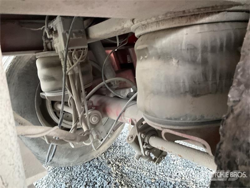  Mireles 24 ft Tri/A Plataforma de Escalon para Bob لوادر منخفضة
