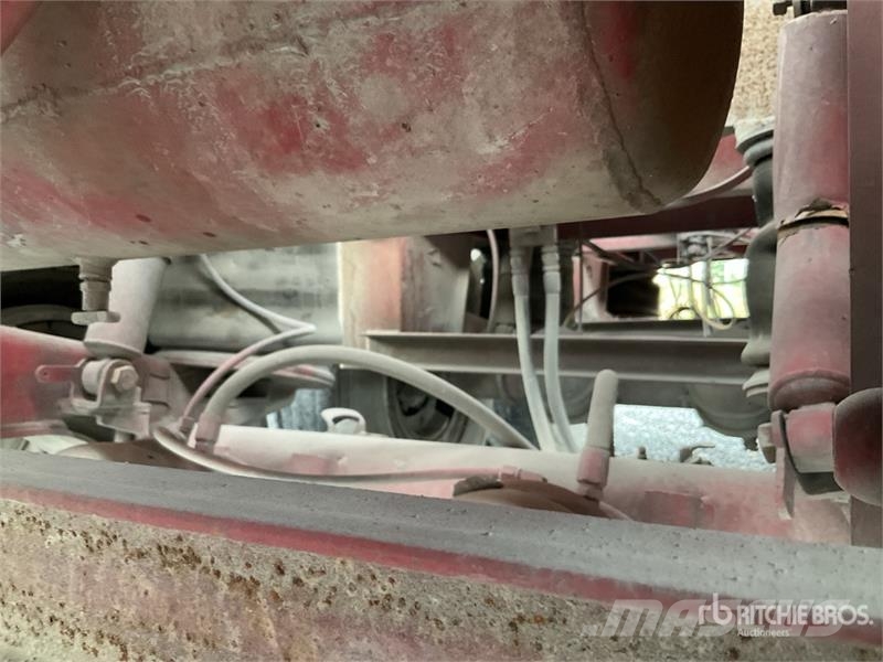  Mireles 24 ft Tri/A Plataforma de Escalon para Bob لوادر منخفضة