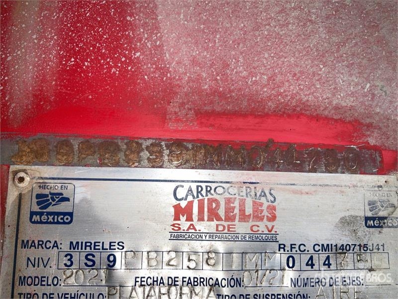  Mireles 24 ft Tri/A Plataforma de Escalon para Bob لوادر منخفضة