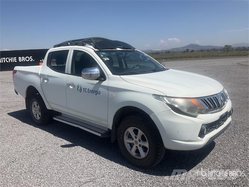 Mitsubishi L200 Otras furgonetas