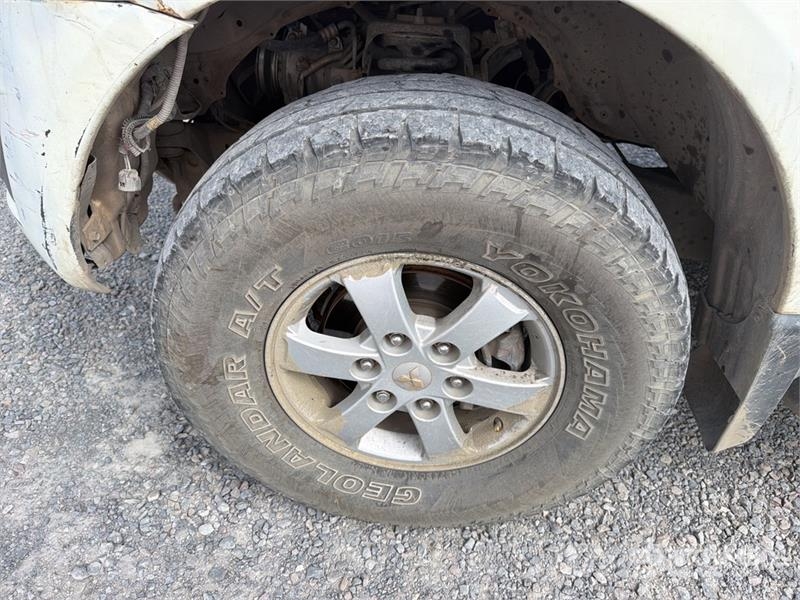 Mitsubishi L200 Otras furgonetas