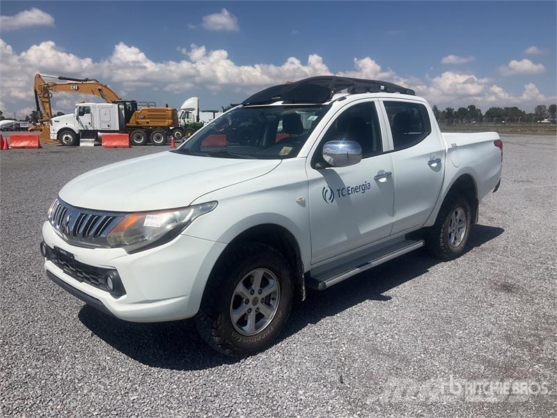 Mitsubishi L200 Otras furgonetas