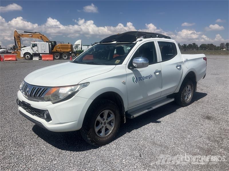 Mitsubishi L200 Andere Transporter