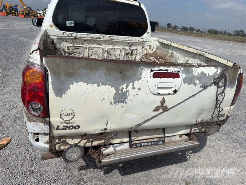 Mitsubishi L200 Otras furgonetas