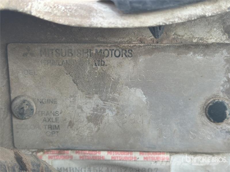 Mitsubishi L200 Otras furgonetas