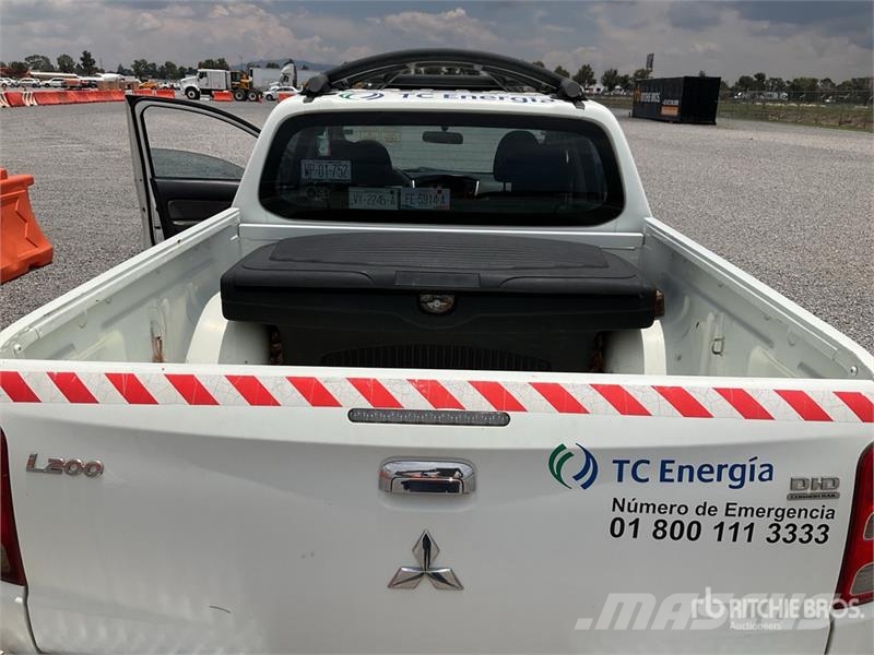 Mitsubishi L200 Otras furgonetas