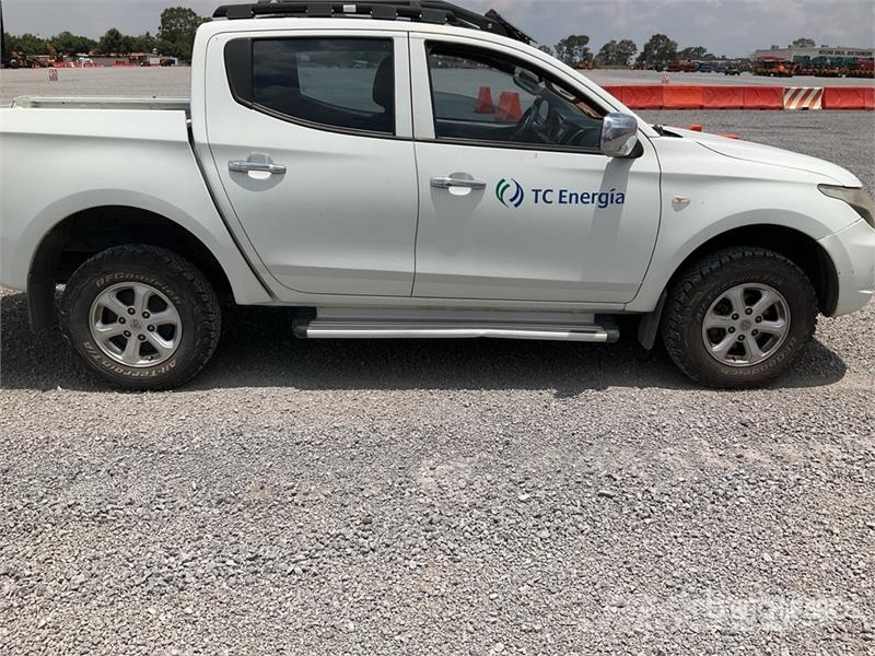 Mitsubishi L200 Otras furgonetas