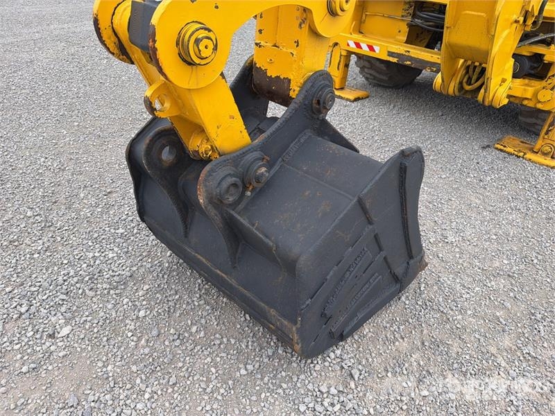 New Holland B80B-SS 4x4 / Retroexcavadora / Backhoe Loader لوادر ذات جرافات عكسية