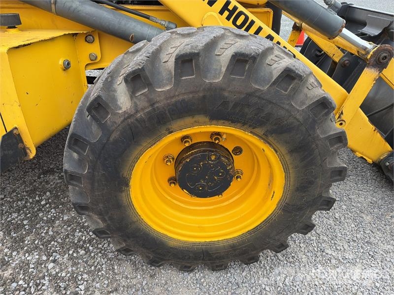 New Holland B80B-SS 4x4 / Retroexcavadora / Backhoe Loader لوادر ذات جرافات عكسية
