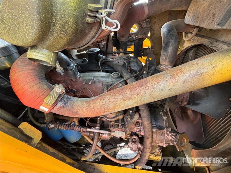 New Holland B80B-SS 4x4 Retroexcavadora / Backhoe Loader Baggerlader