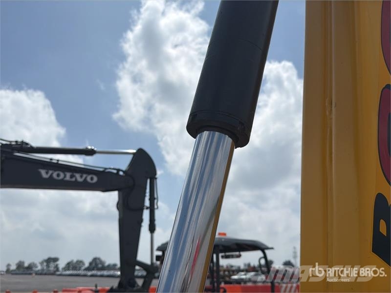 New Holland B80B-SS 4x4 Retroexcavadora / Backhoe Loader Baggerlader