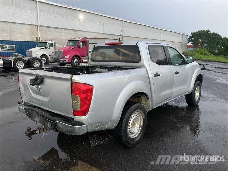 Nissan NP300 أخرى