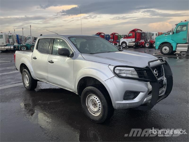 Nissan NP300 أخرى