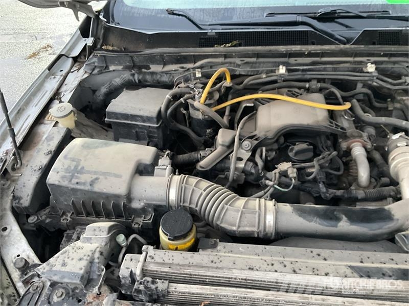 Nissan NP300 أخرى