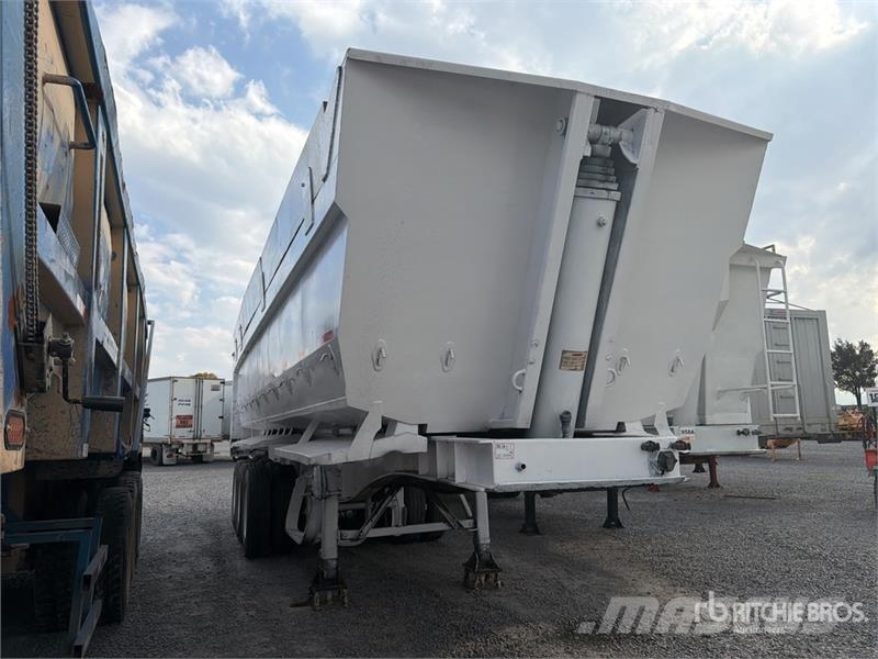 Optima 32 ft Tri/A Semirremolque de Volteo / End Dump Tra Tipper trailers