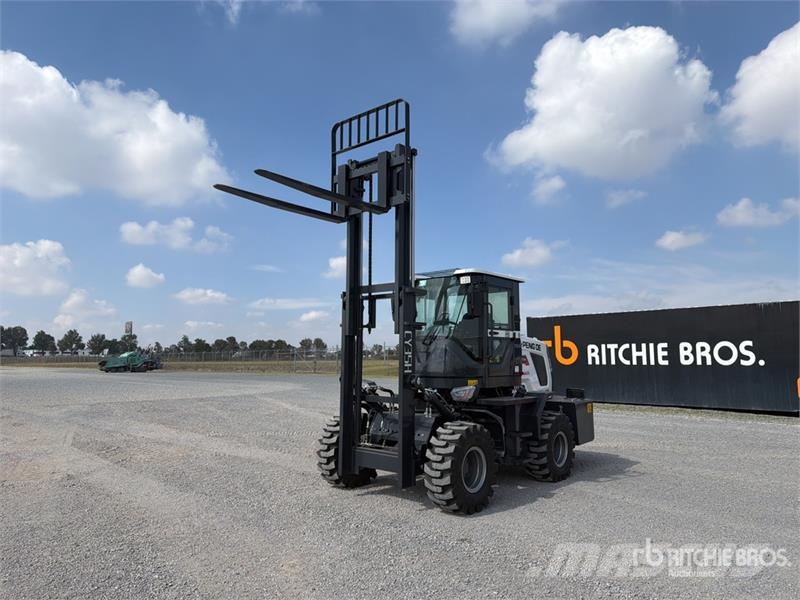  Peng DE CY35H 7700 lb 4x4 Montacargas Todo Terreno شاحنات الطرق الوعرة