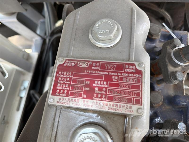  Peng DE CY35H 7700 lb 4x4 Montacargas Todo Terreno Terenski viličar