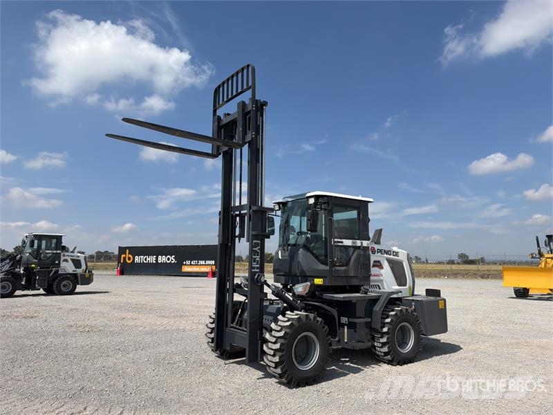  Peng DE CY35H 7700 lb 4x4 Montacargas Todo Terreno Terenski viličar